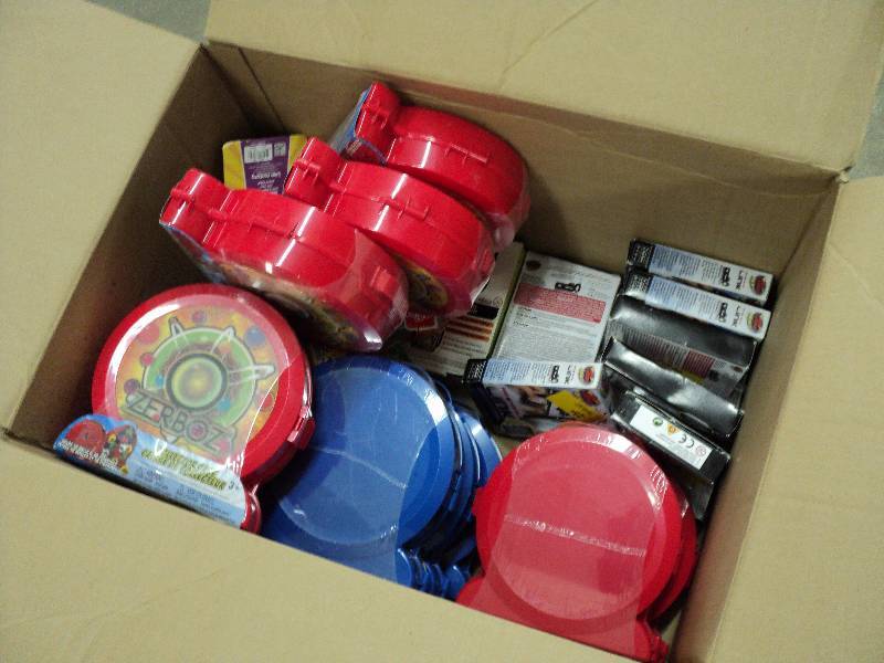 box of childrens toys, see all pic...