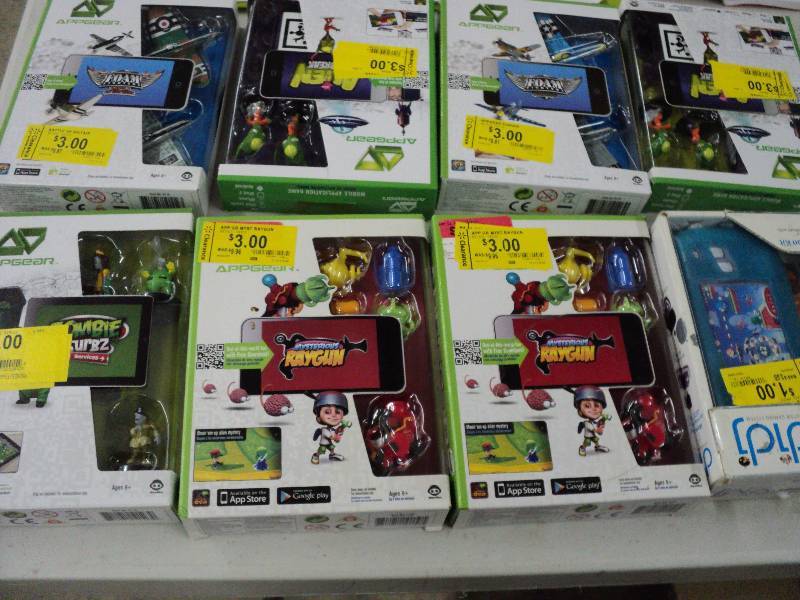box of childrens toys, see all pic...