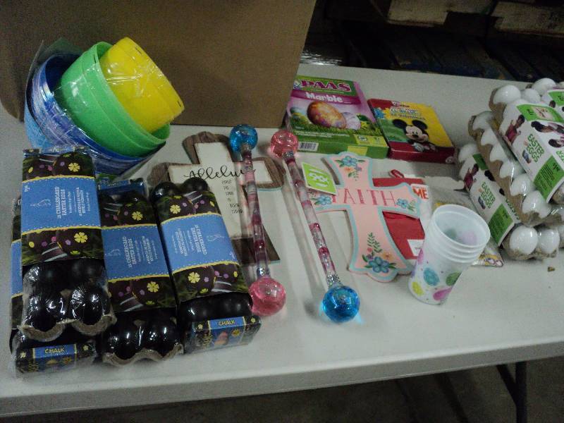 Easter dcor ...