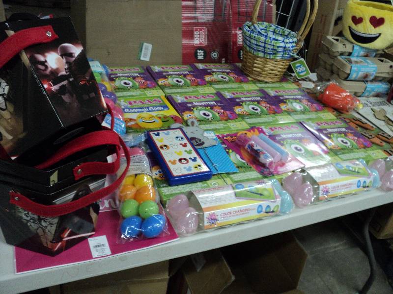 Easter dcor, see all pictures...