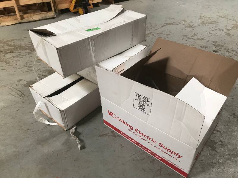 EATON LED DRIVERS AND HOUSING