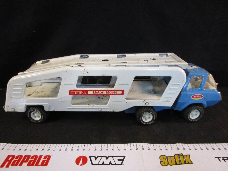 lot 1 image: Tonka Motor Mover