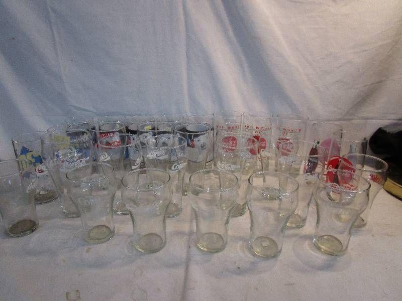 lot 9 image: Coca-Cola