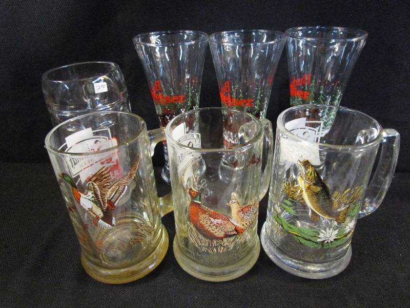 lot 10 image: Schmidt and Budweiser Beer Mugs