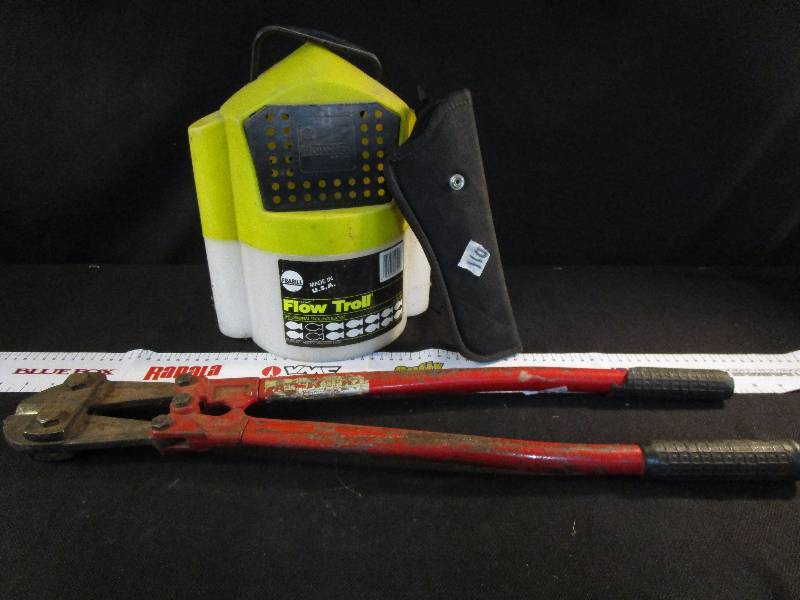 lot 21 image: Minnow Bucket Holster and Bolt Cutter