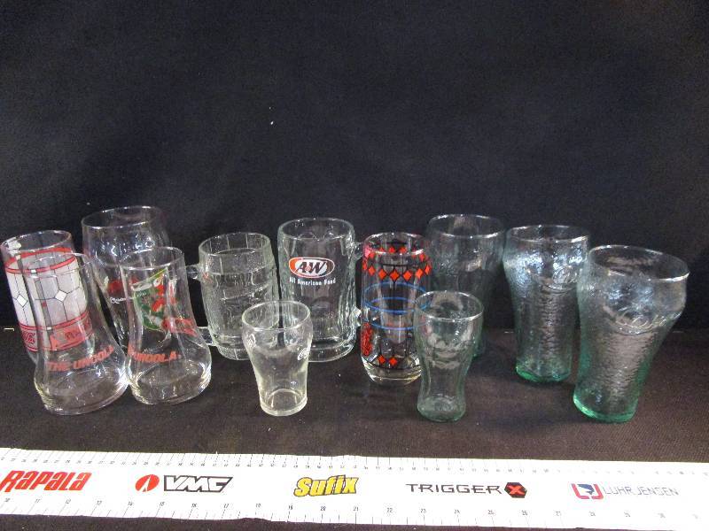 lot 26 image: Coca Cola Glasses