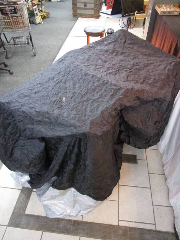lot 37 image: Motorcycle Cover