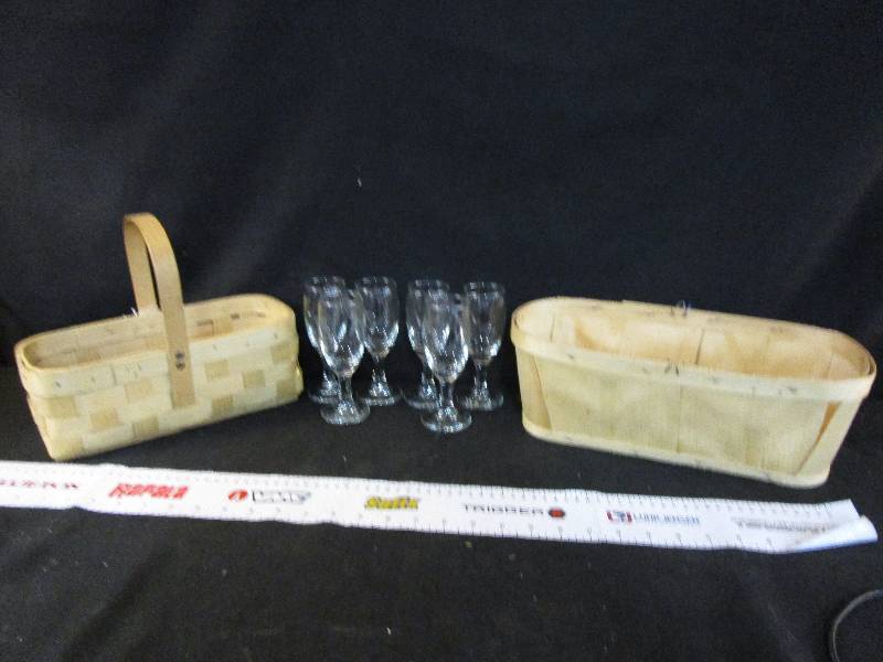 lot 42 image: 6 Wine Goblets and 2 Baskets