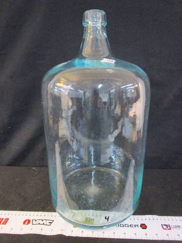 lot 47 image: 5 gallon Wine Jug
