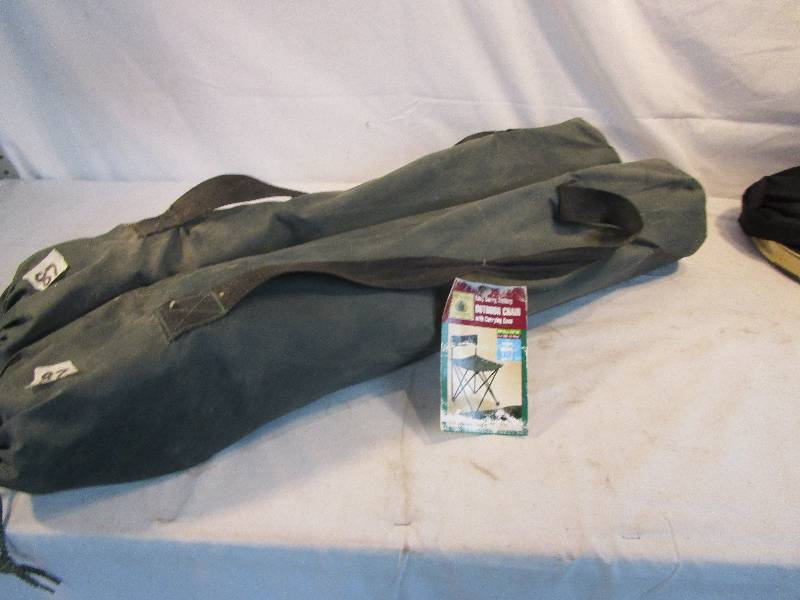 lot 73 image: 2-Bag Chairs