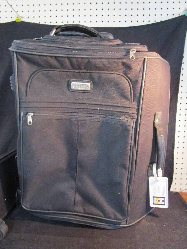 lot 79 image: 2 Suitcase Garment Bags