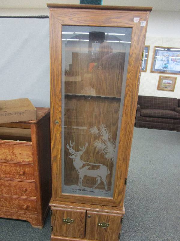 lot 118 image: Gun Cabinet