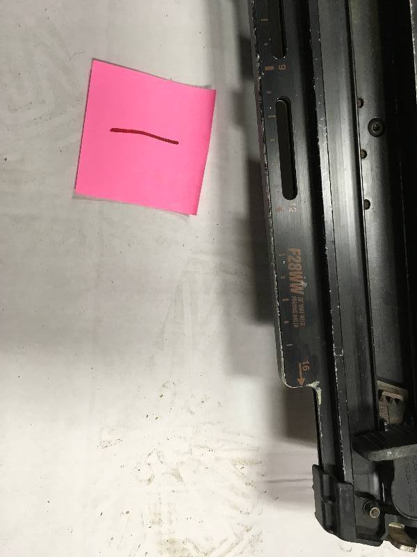 lot 1 image: Bostitch 2-3-12 inch Wire Weld Framing Nailer Tested in working condition