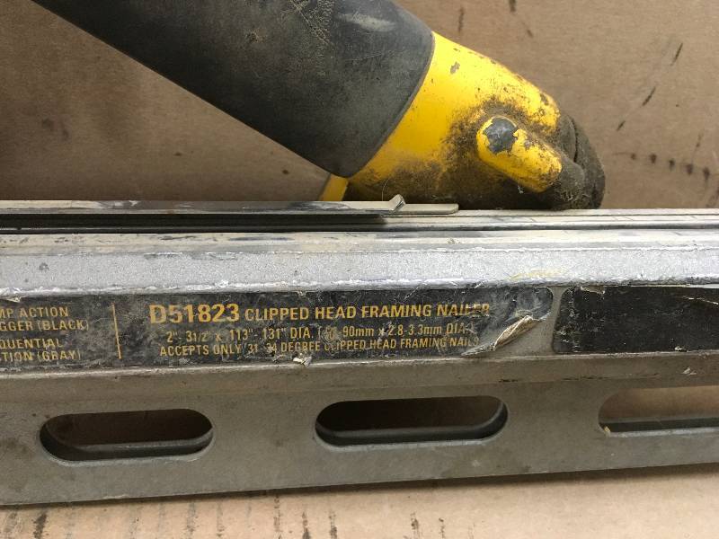 lot 30 image: DeWalt D51823 Clipped Head Framing Nailer Tested in working condition