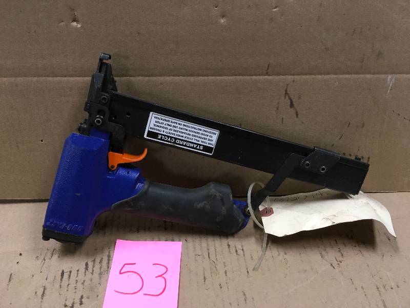 lot 53 image: Duo-Fast  KN-1848A Phneunatic Stapler 12 Thru 1-12 Staples Tested in working condition