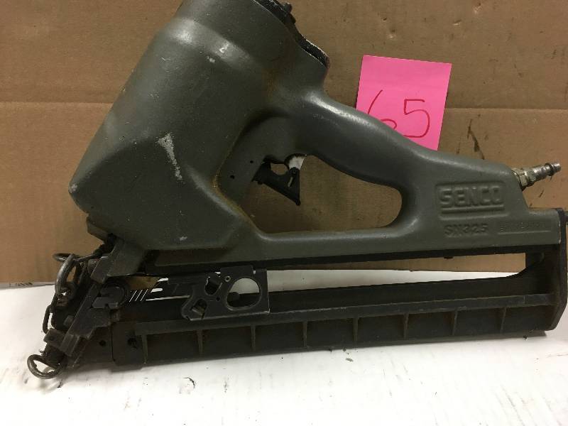 lot 65 image: Senco Framing Nailer SN325 Heavy Duty Angle Tested in working condition