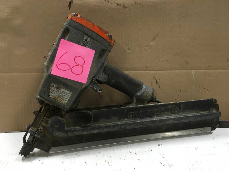 lot 68 image: Paslode 5300 30 Degree Framing Nailer Tested in working condition