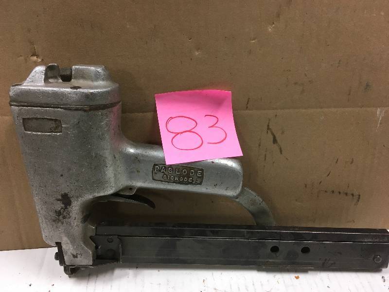 lot 83 image: Paslode Mustang Stapler Tested in working condition