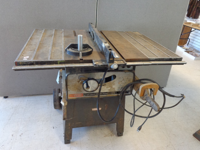 lot 2 image: Craftsman Table Saw