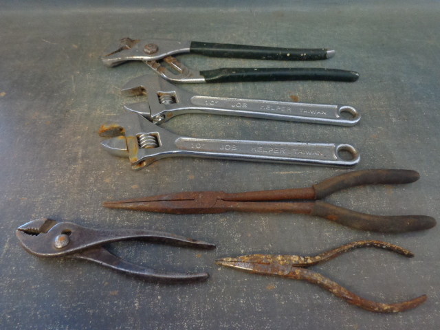 lot 59 image: Pliers and Adjustable Wrenches