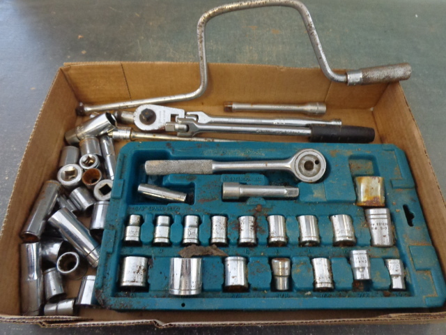 lot 80 image: Drivers, Sockets, Extensions and More