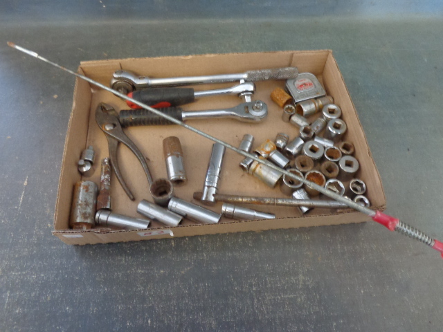 lot 83 image: Ratchet Drivers and Sockets
