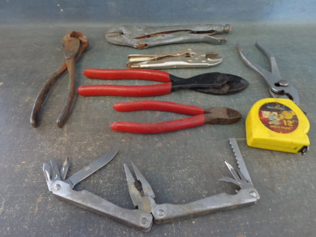 lot 85 image: Tools