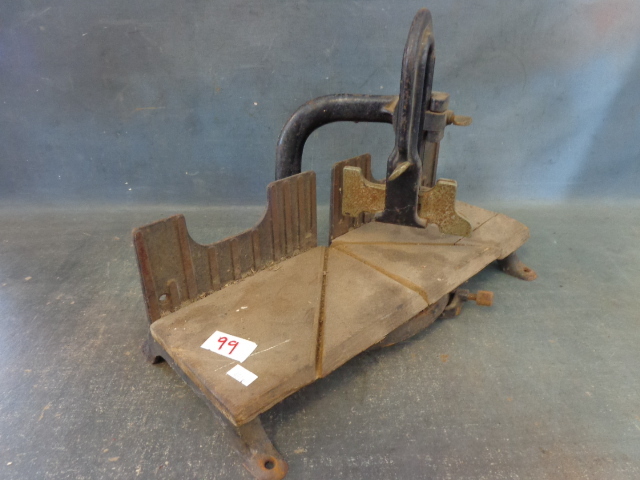 lot 99 image: Vintage Miter Box