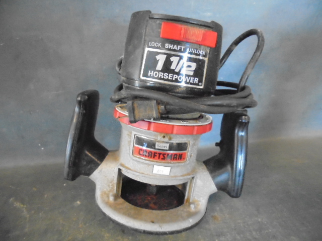 lot 126 image: Craftsman Router