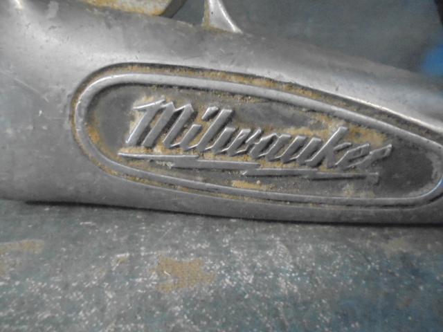 lot 142 image: Milwaukee Sawzall