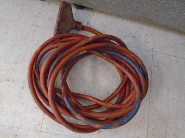 lot 159 image: Extension Cords