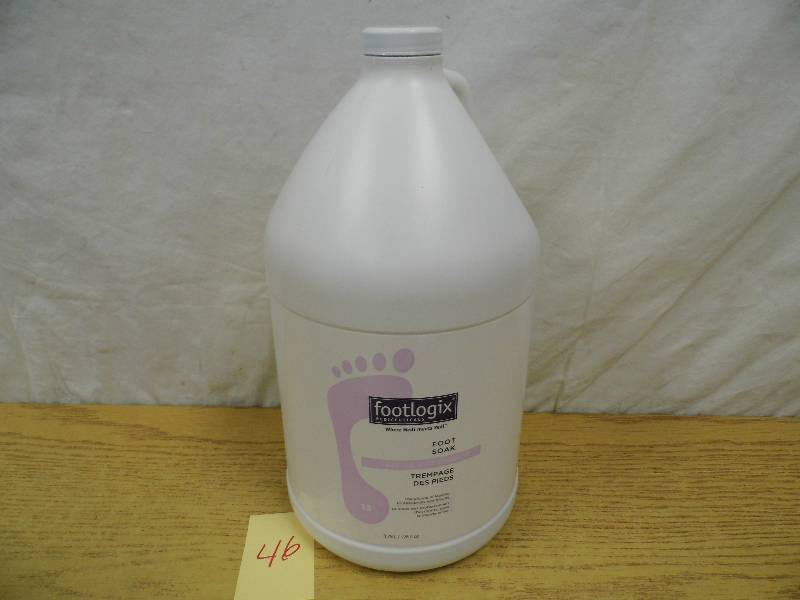 lot 46 image: Footlogix - Foot Soak