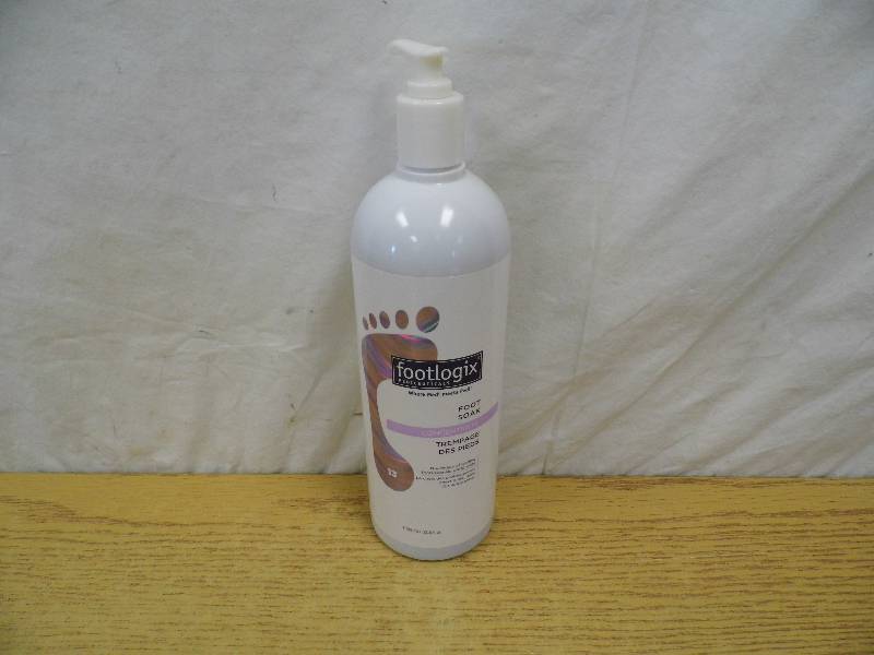 lot 50 image: Footlogix - Foot Soak
