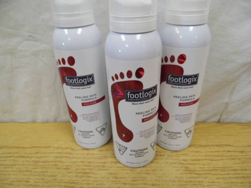 lot 73 image: Footlogix - Peeling Skin Formula