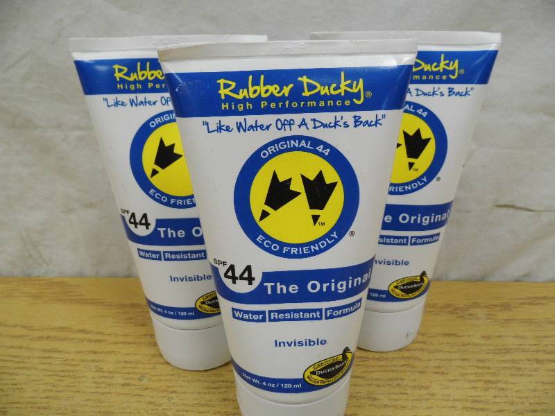 lot 105 image: Lot of 3 Rubber Ducky SPF 44