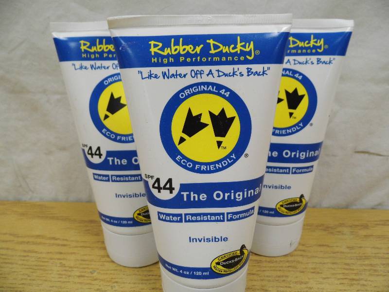 lot 106 image: Lot of 3 Rubber Ducky SPF 44