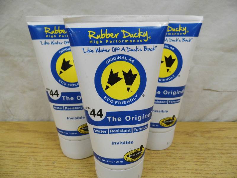 lot 108 image: Lot of 3 Rubber Ducky SPF 44