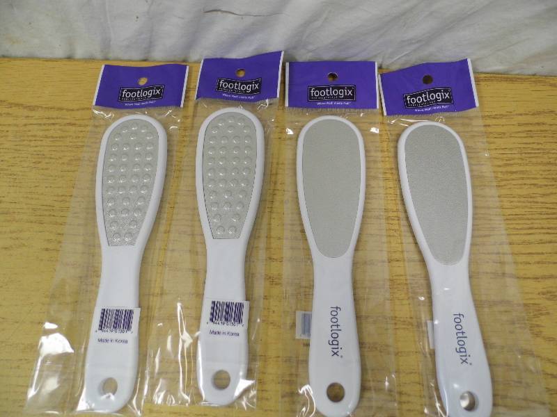 lot 141 image: Lot of 4 Footlogix - Double Sided Foot Files