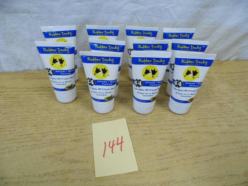 lot 144 image: Lot of 11 Rubber Ducky SPF 44