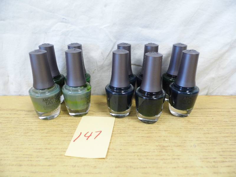 lot 147 image: Morgan Taylor Pro Nail Lacquer