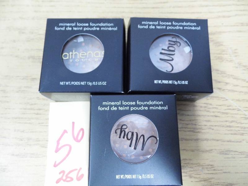 lot 256 image: Lot of 3 Mineral Loose Foundation