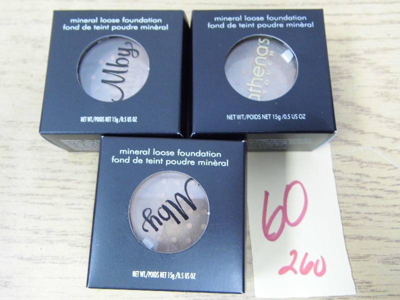lot 260 image: Lot of 3 Mineral Loose Foundation