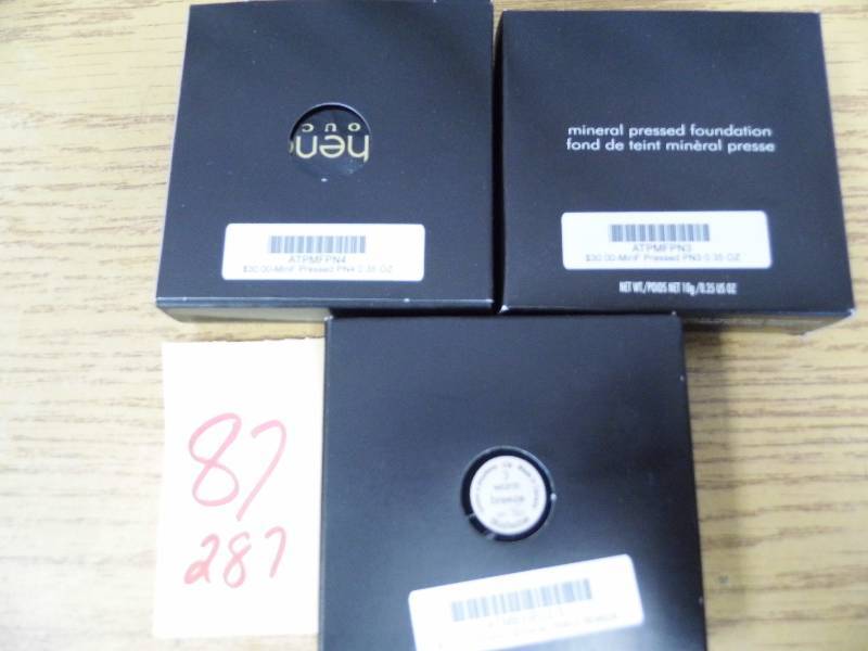 lot 287 image: Lot of 3 Foundation