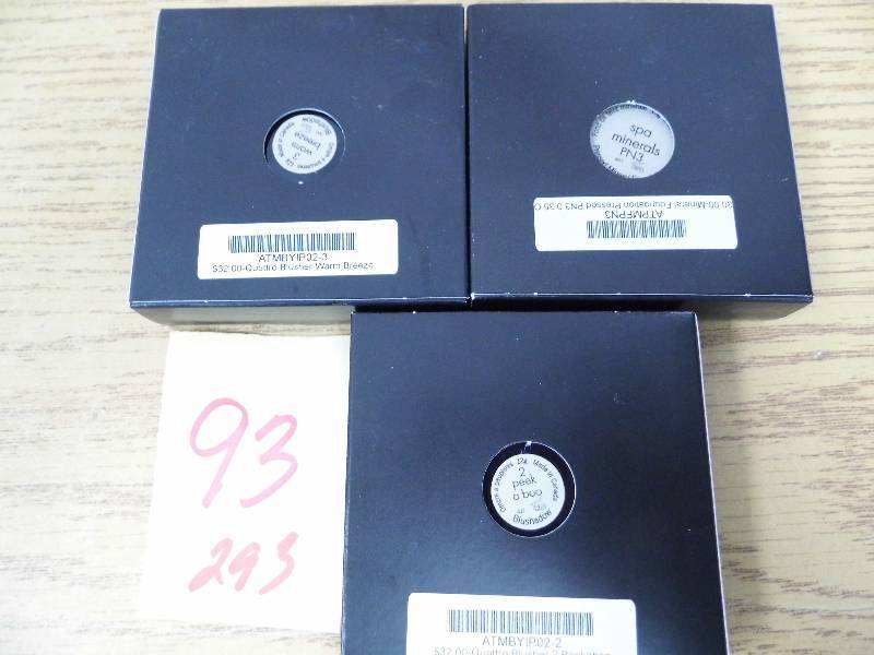 lot 293 image: Lot of 3 Foundation