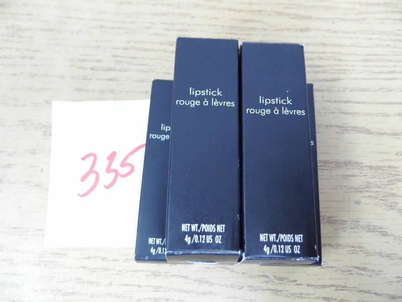 lot 335 image: Lot of 5 Lipstick