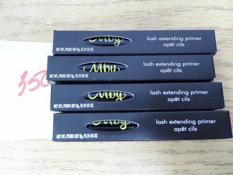 lot 350 image: Lot of 4 Lash Extending Primer