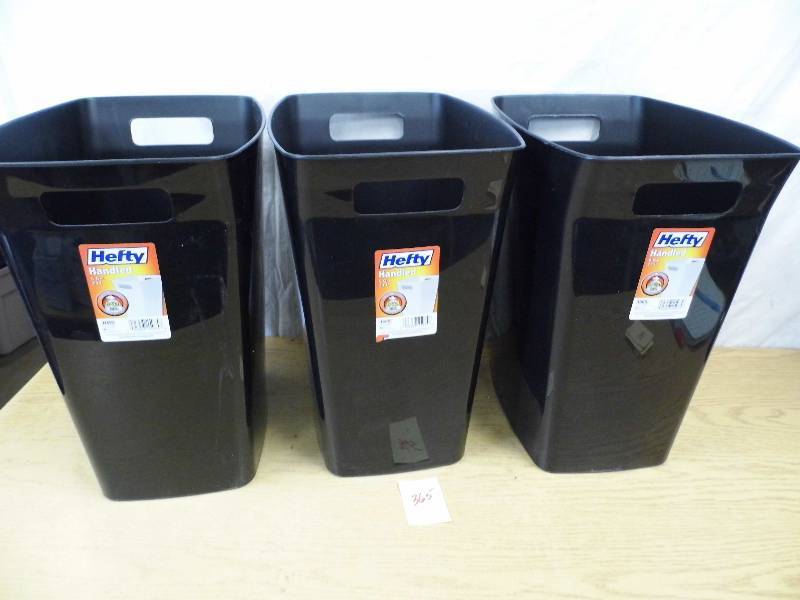 lot 365 image: Lot of 3 Garbage Cans