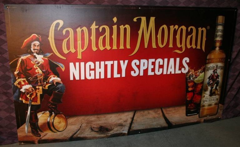 lot 15 image: Alcohol Sign