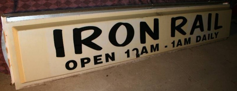 lot 4 image: Large Sign