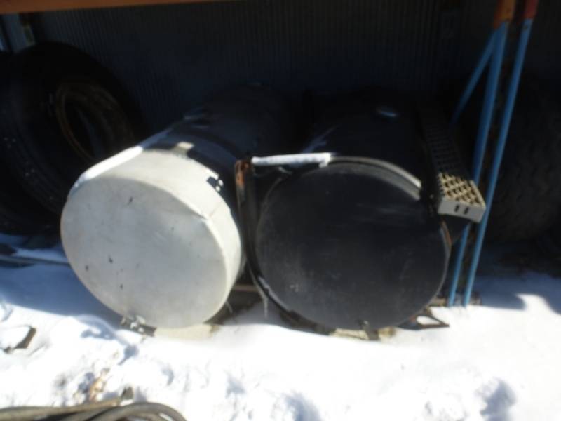 lot 136 image: Truck Fuel Tanks